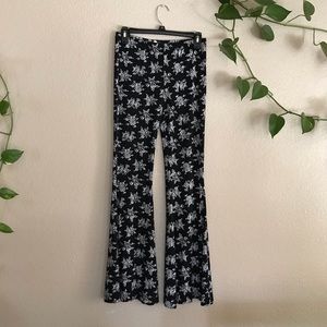 Volcom Flowy flare pants